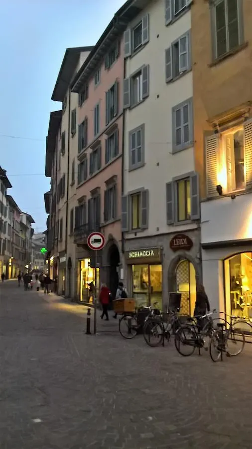 B&B Sant' Alessandro 贝尔加莫 3*,  意大利